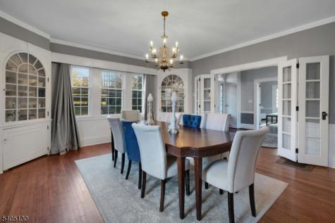 11 Crestmont Road Verona NJ 07044