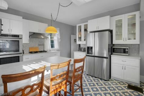 11 Crestmont Road Verona NJ 07044