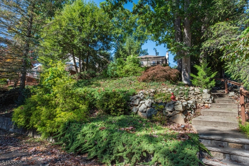 29 Lake Road Denville NJ 07834