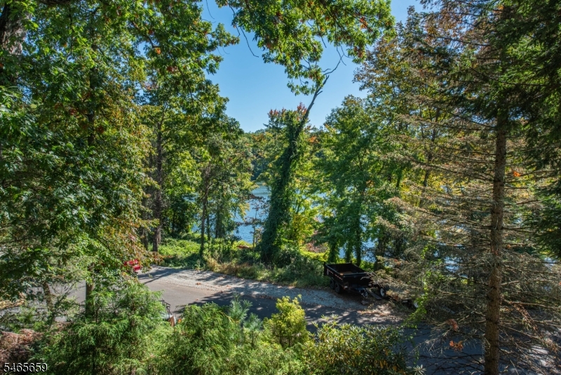 29 Lake Road Denville NJ 07834
