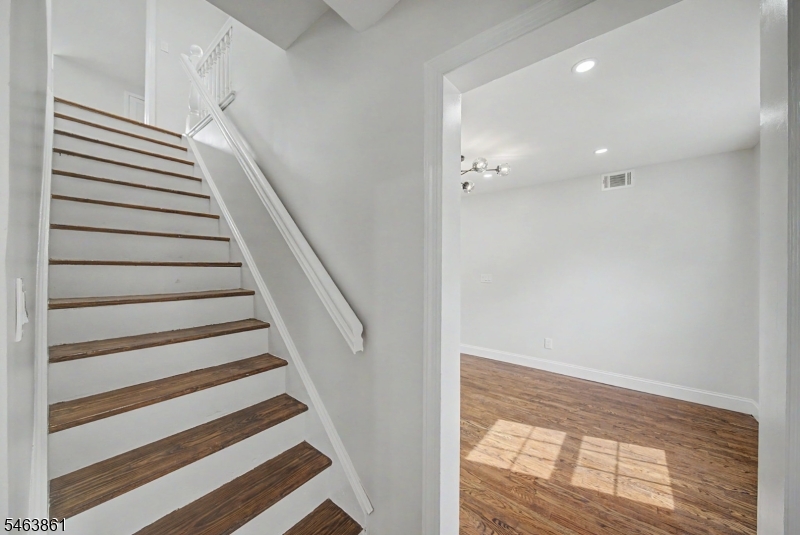 99 Burke Road Union NJ 07083