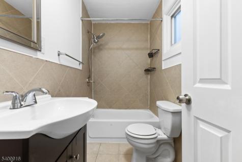 336 Madison Avenue Newark NJ 07108
