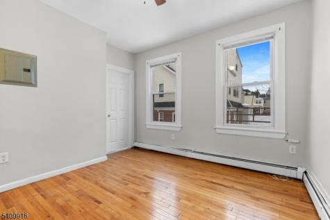 336 Madison Avenue Newark NJ 07108