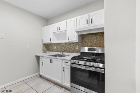 336 Madison Avenue Newark NJ 07108