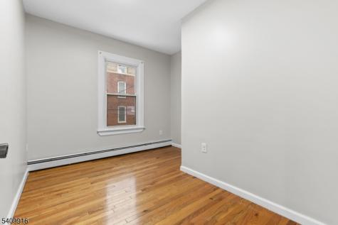 336 Madison Avenue Newark NJ 07108