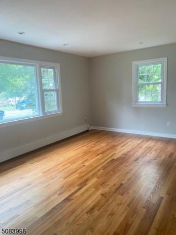 549 Broughton Avenue Bloomfield NJ 07003