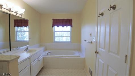 49 Wildflower Lane Morris NJ 07960