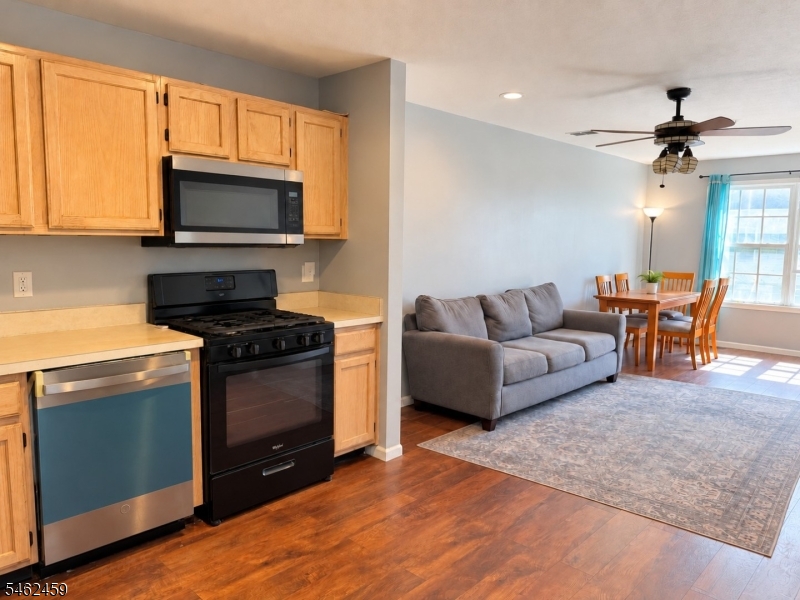 16 Wilmbelton Court Edison NJ 08820
