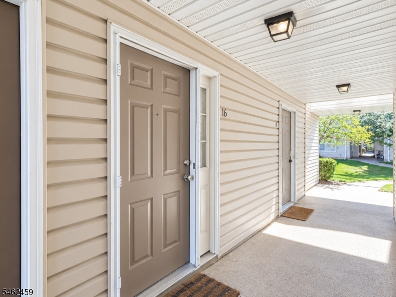 16 Wilmbelton Court Edison NJ 08820