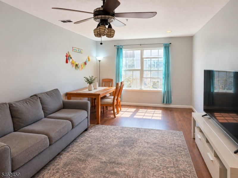 16 Wilmbelton Court Edison NJ 08820