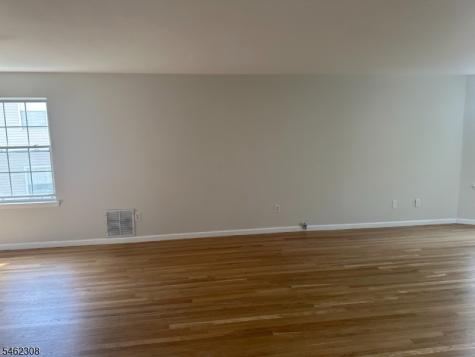 54 Melrose Avenue East Orange NJ 07018