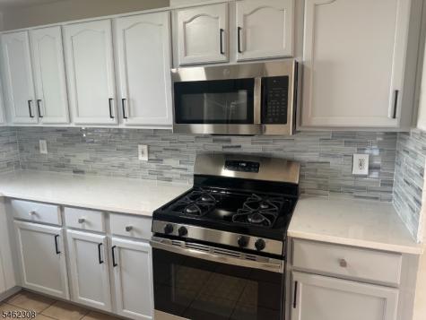 54 Melrose Avenue East Orange NJ 07018