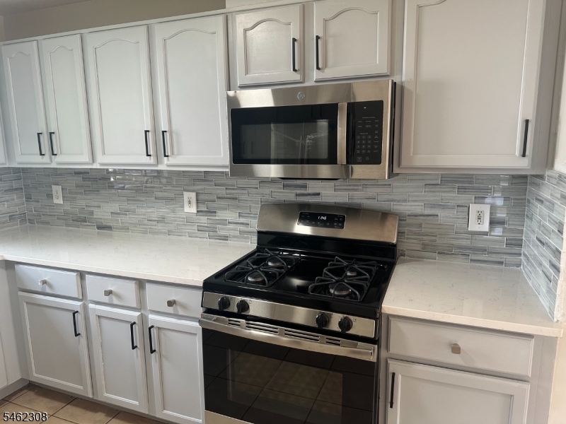54 Melrose Avenue East Orange NJ 07018