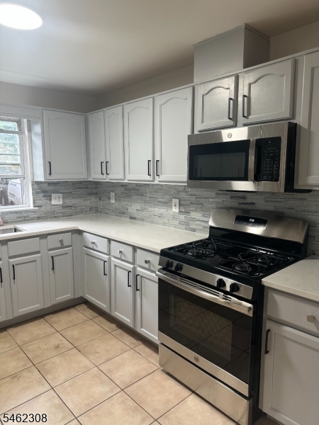 54 Melrose Avenue East Orange NJ 07018