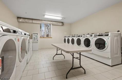 73 Essex Avenue Bloomfield NJ 07003