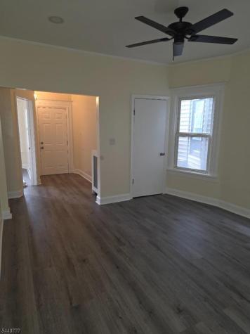 212 Park Avenue East Orange NJ 07017