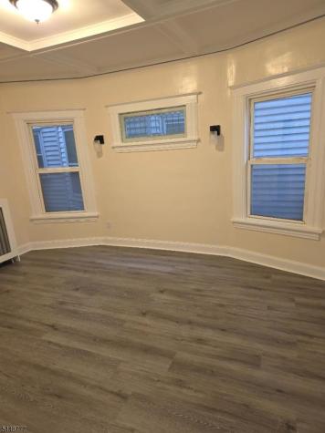 212 Park Avenue East Orange NJ 07017