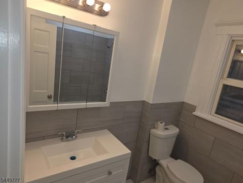 212 Park Avenue East Orange NJ 07017