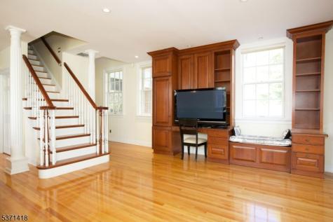 25 Prospect Avenue Montclair NJ 07042