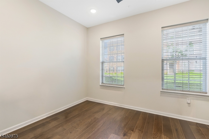 17 Gala Court Livingston NJ 07039