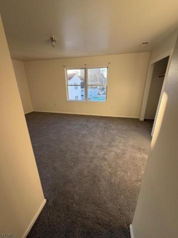 49 Lincoln Avenue Newark NJ 07104