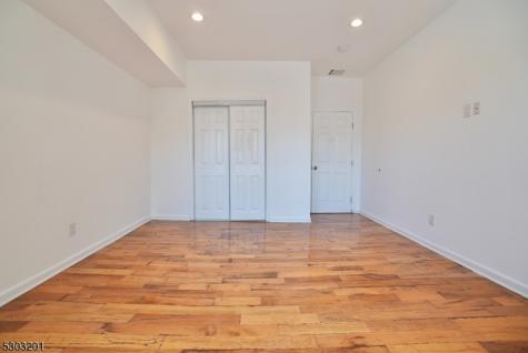 131 Sylvan Ave 2nd Fl Newark NJ 07104