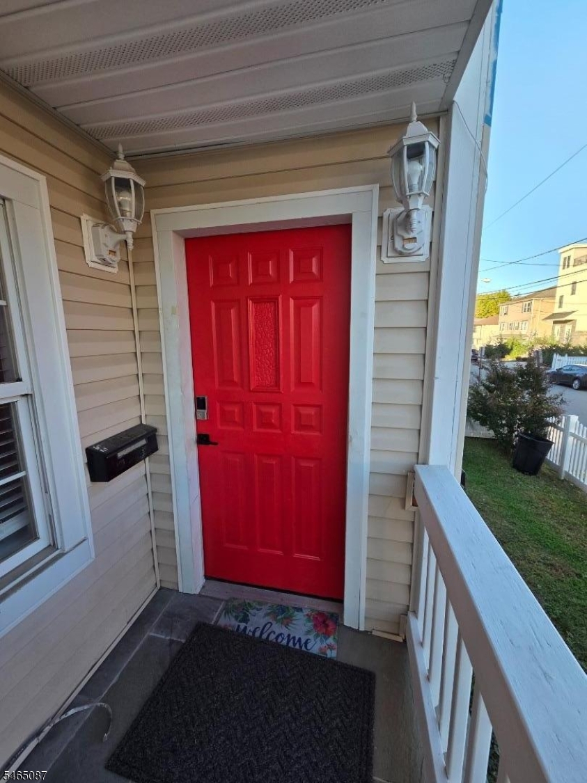 31 Meade Street West Orange NJ 07052