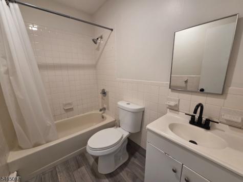 31 Meade Street West Orange NJ 07052