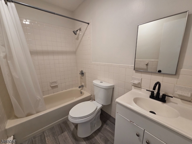 31 Meade Street West Orange NJ 07052