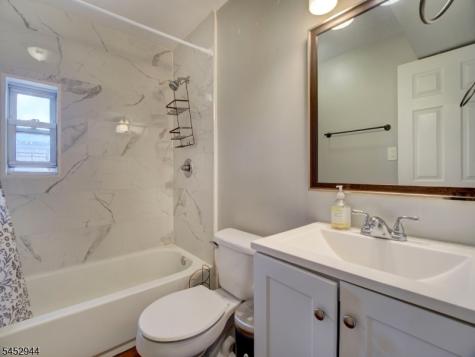 151 Culver Ave. Apt 2 Jersey City NJ 07305