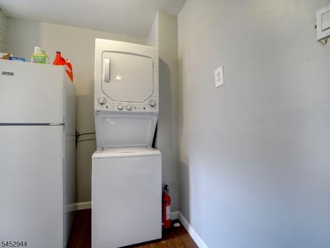 151 Culver Ave. Apt 2 Jersey City NJ 07305