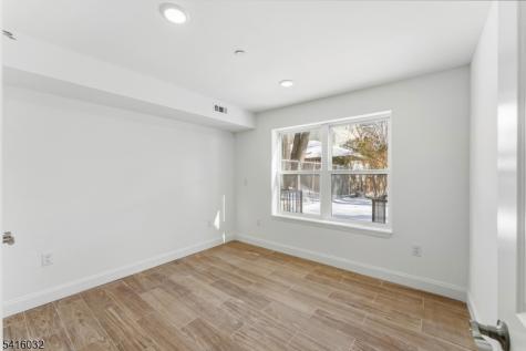 106 Columbia Avenue Newark NJ 07106