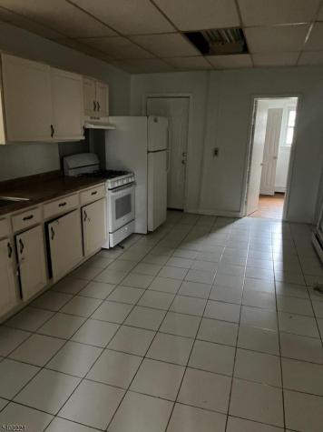 66 Erie Street Elizabeth NJ 07206