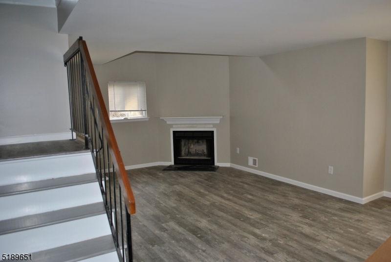 910 Reed Court Raritan NJ 08822