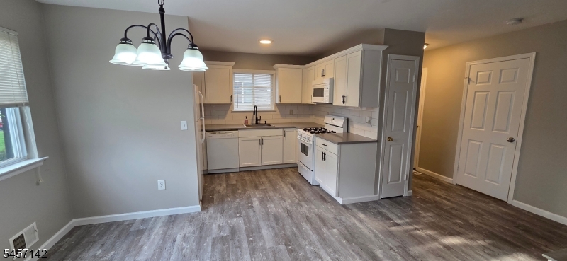 910 Reed Court Raritan NJ 08822
