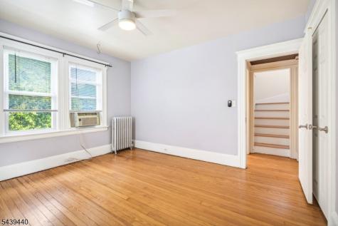 97 Berkeley Avenue Bloomfield NJ 07003