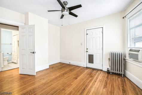 97 Berkeley Avenue Bloomfield NJ 07003