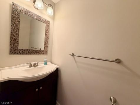 196 Sapphire Lane Franklin NJ 08823
