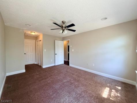 196 Sapphire Lane Franklin NJ 08823