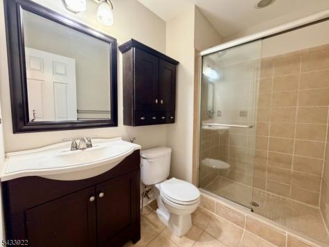 196 Sapphire Lane Franklin NJ 08823