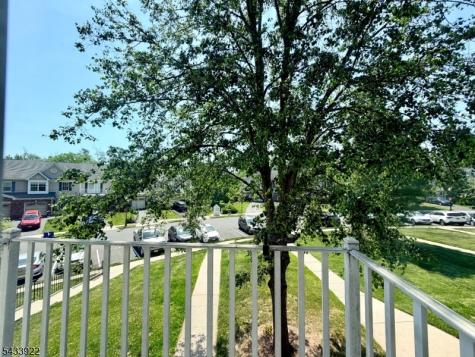 196 Sapphire Lane Franklin NJ 08823