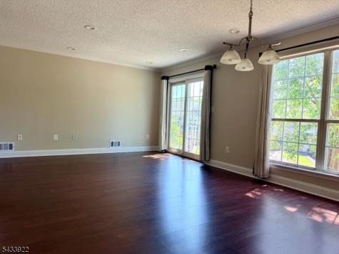 196 Sapphire Lane Franklin NJ 08823