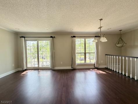 196 Sapphire Lane Franklin NJ 08823