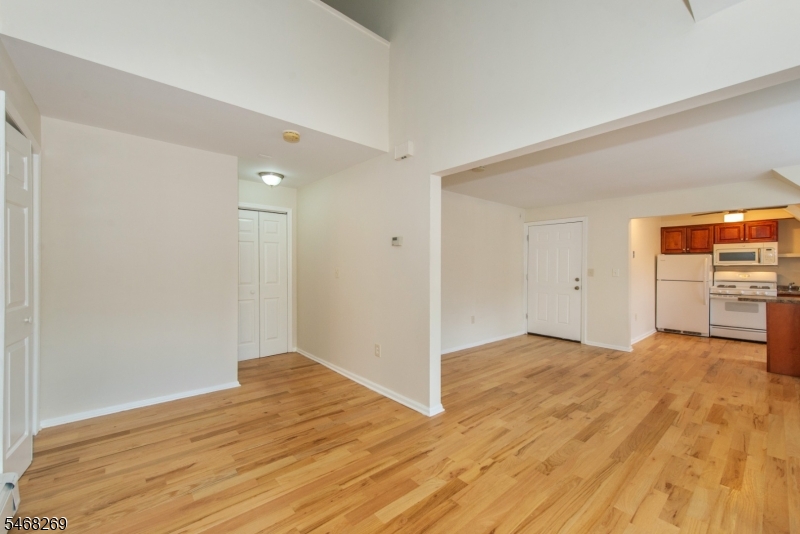 548 Franklin Avenue Nutley NJ 07110