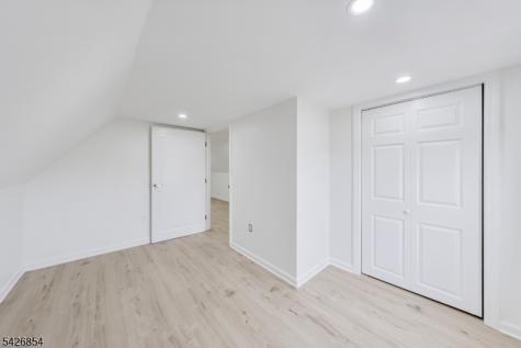 27 Monsignor Owens Place Nutley NJ 07110