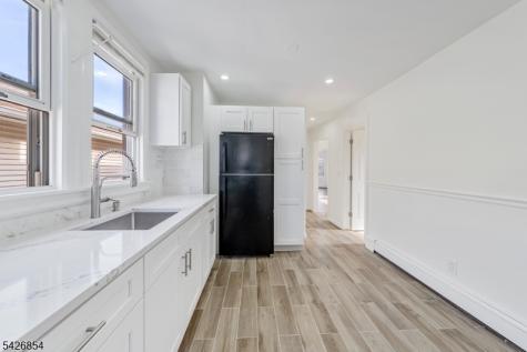 27 Monsignor Owens Place Nutley NJ 07110