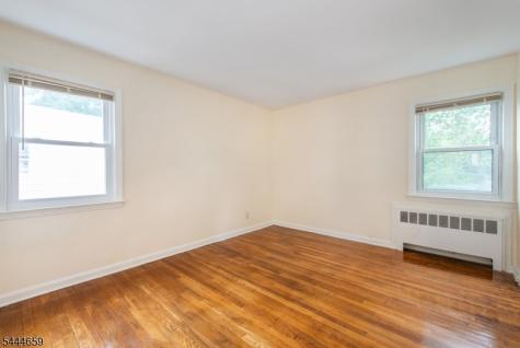 56 Mckay Avenue East Orange NJ 07018