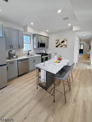 445 Grove Street Irvington NJ 07111