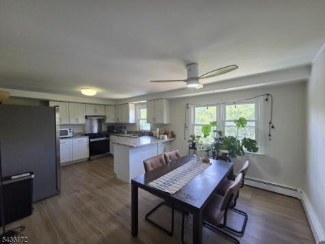360 New York Avenue Lyndhurst NJ 07071
