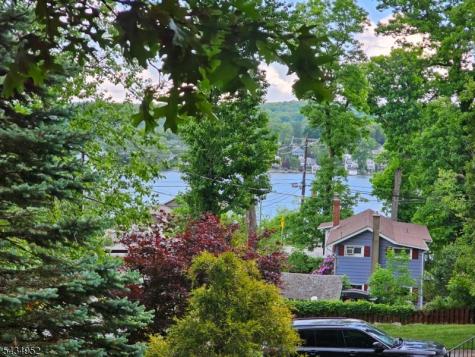 10 Shawnee Road Hopatcong NJ 07843